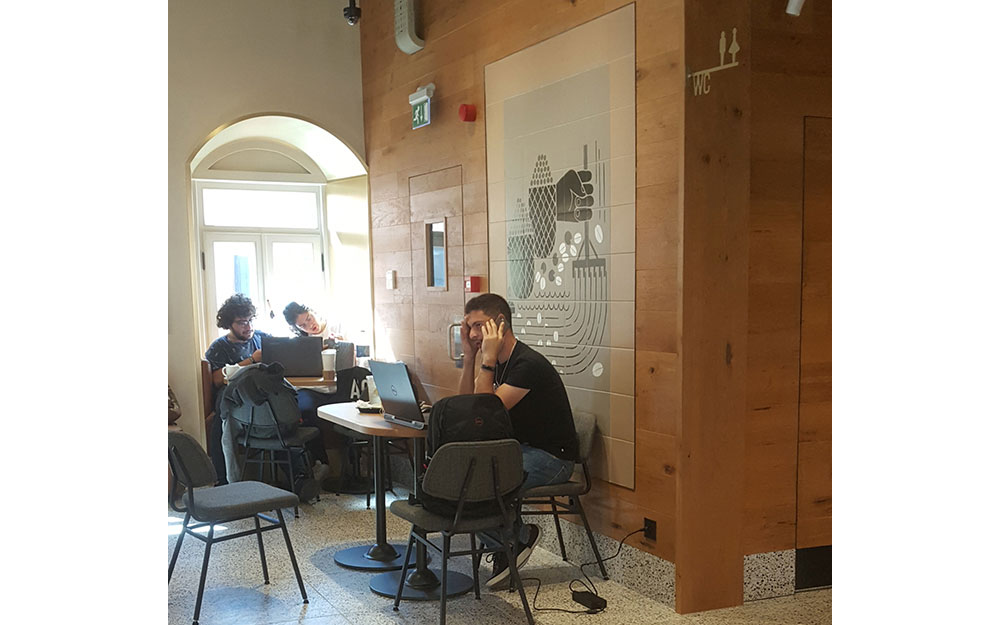 STARBUCKS NARMANLI