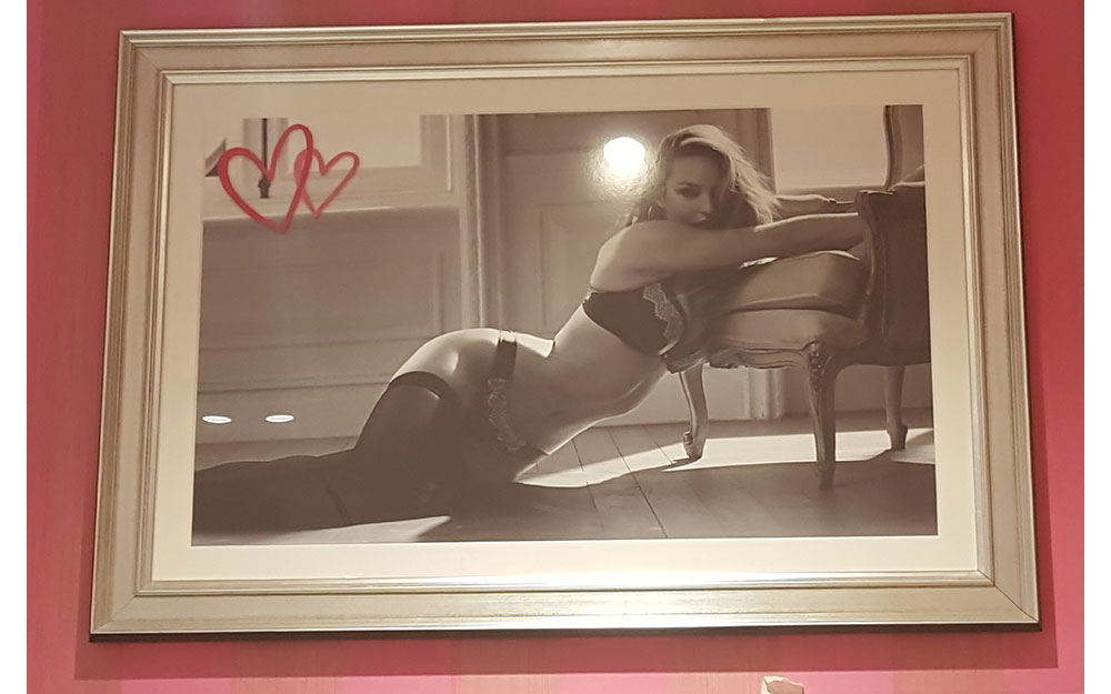 VICTORIA'S SECRET VADİ İSTANBUL